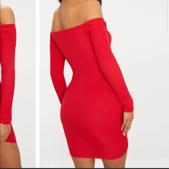 Pretty little thing red body con dress **like new, worn once** - Picture 3 of 4